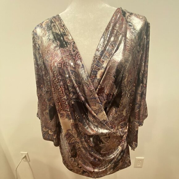 DB Established 1962 Metallic Blouse  - Size XL - Picture 1 of 8